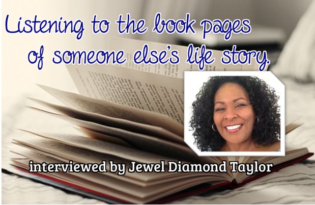 listen to book pages logo